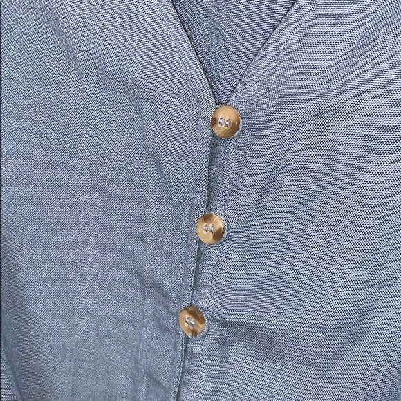 Staple blue blouse 🌻 - Picture 3 of 4